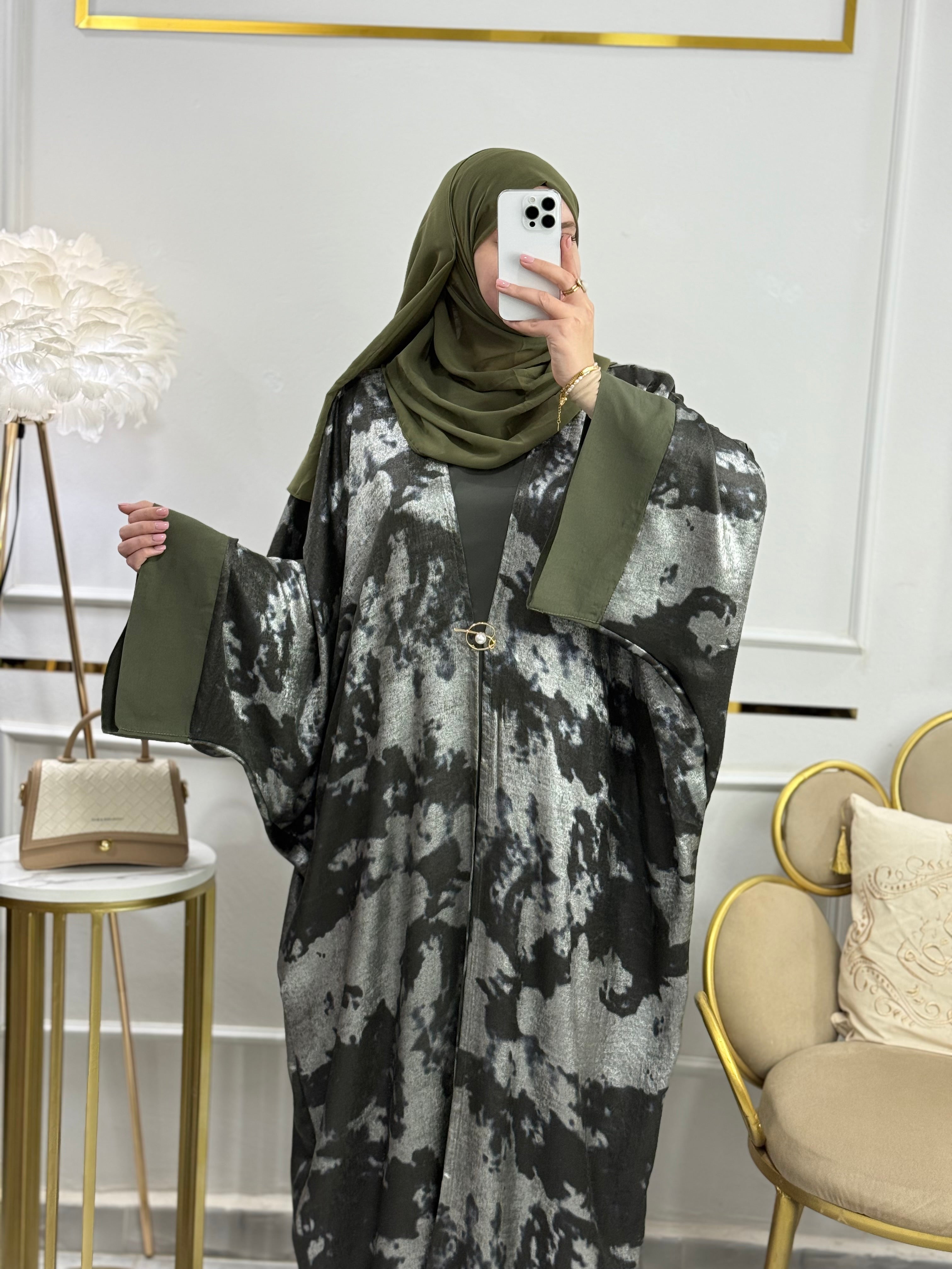 Abaya Silva